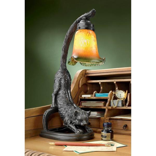 Design Toscano Crouching Cat, Flexing Feline Illuminated Sculpture KY73461